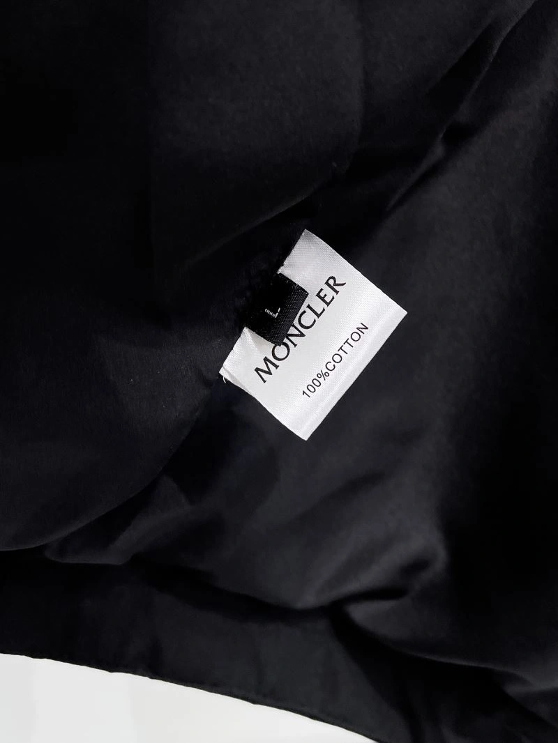 Thermal Moncler Outwear 141972