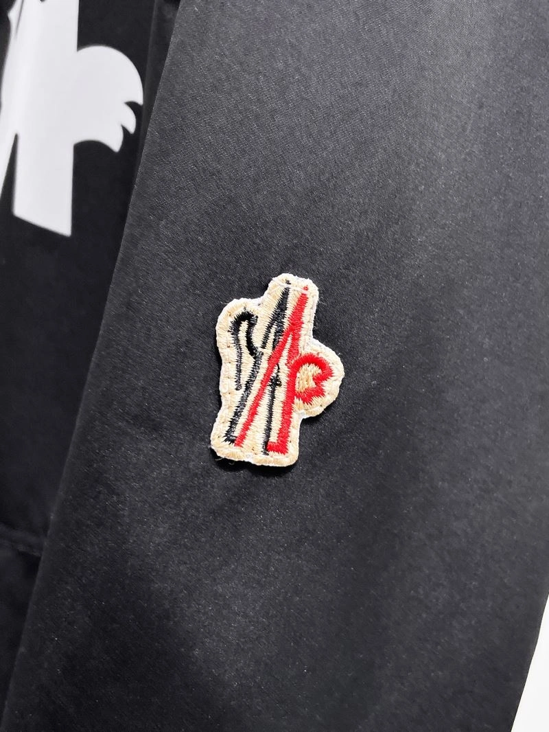 Thermal Moncler Outwear 141972