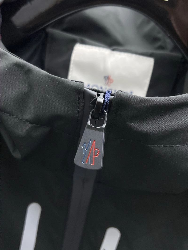 Popular Moncler Outwear 141953