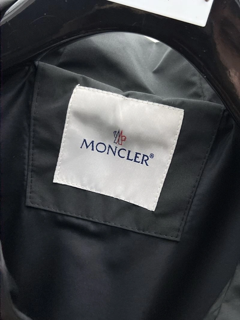 Popular Moncler Outwear 141953