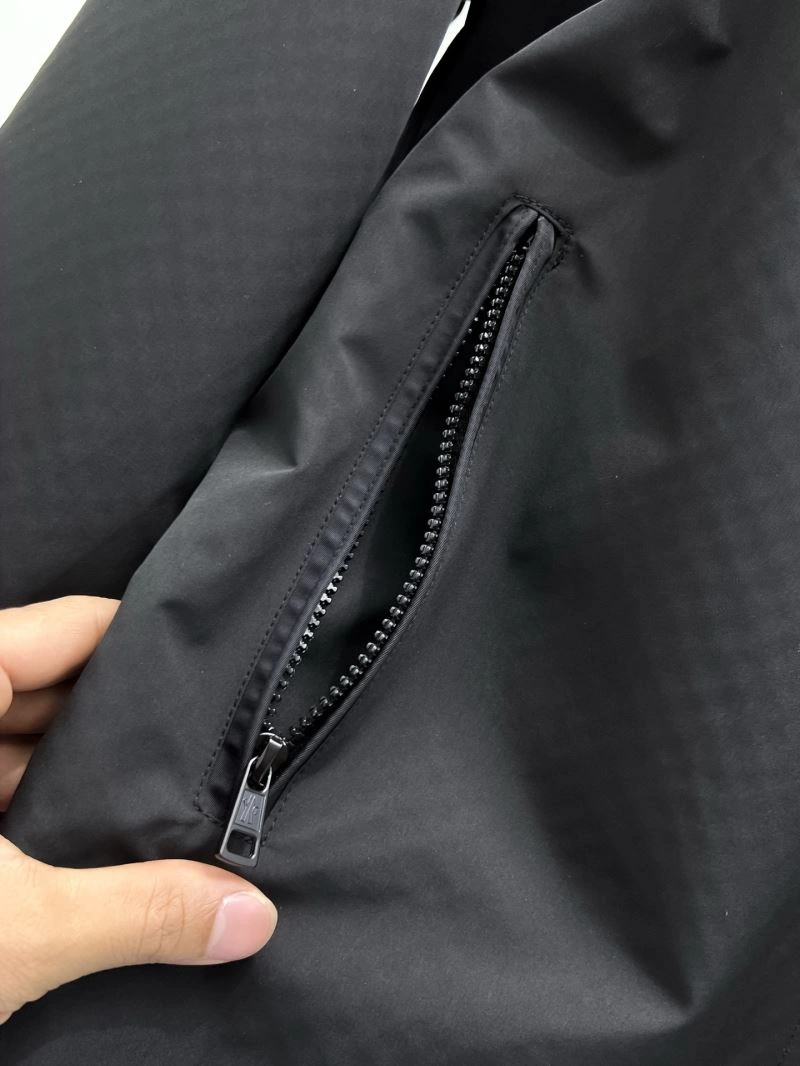 Moncler Outwear Durable 141954