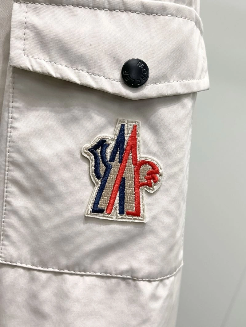 Moncler Outwear FreshLook 141961