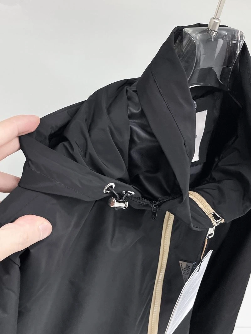 Moncler Outwear ZipUp 141960