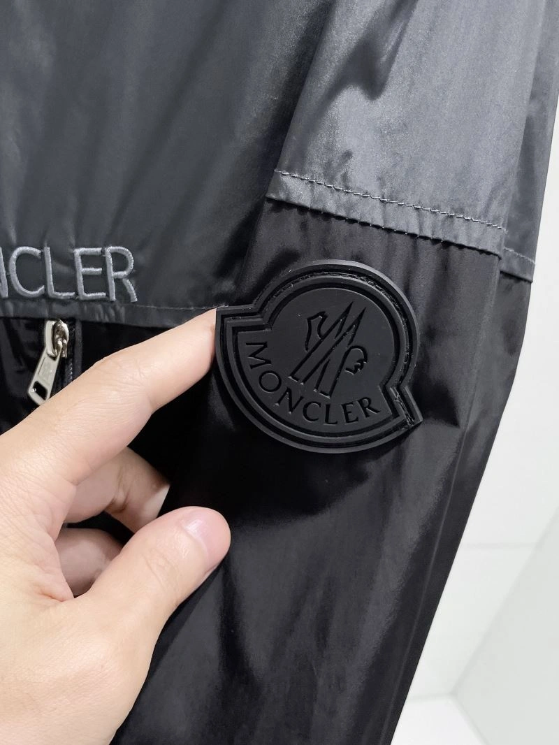 Moncler Outwear Casual 141966