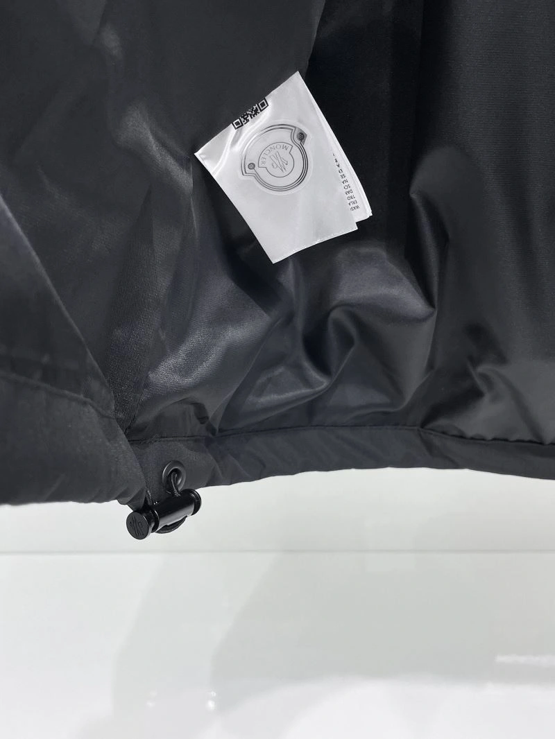 ZeroBulk Moncler Outwear 141952
