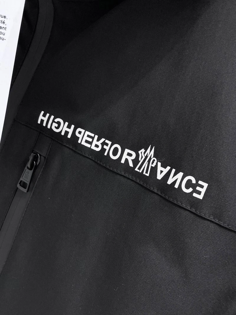 Moncler Outwear Soft 141959