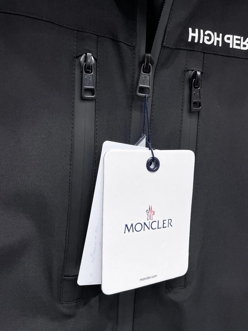 Moncler Outwear Soft 141959