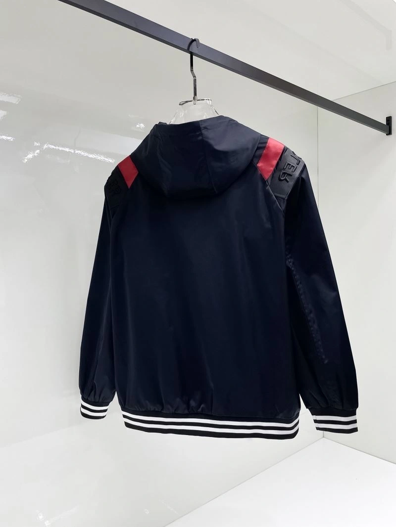 Seasonal Moncler Outwear 141963