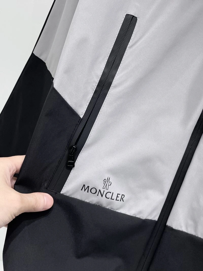 Moncler Outwear SunProtective 141950
