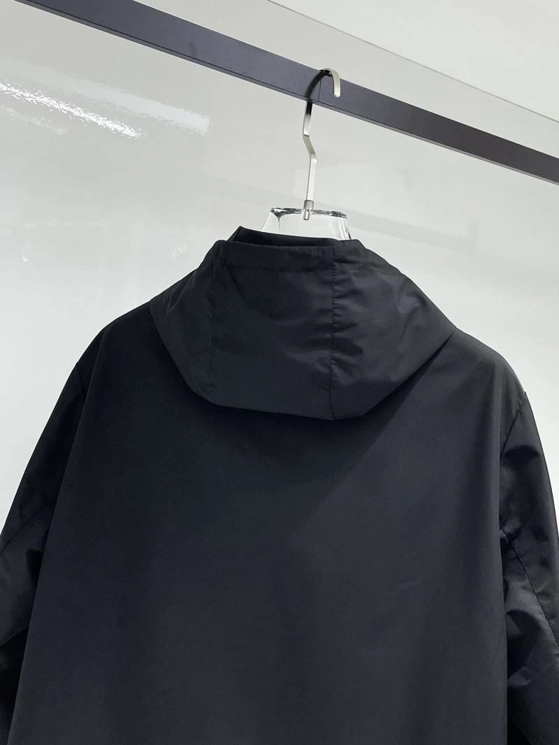 Moncler Outwear QuickDry 141970