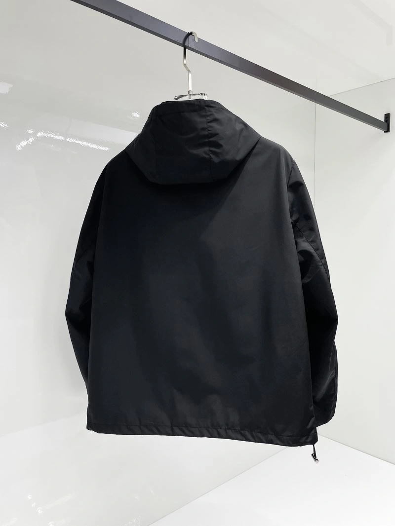 Moncler Outwear QuickDry 141970