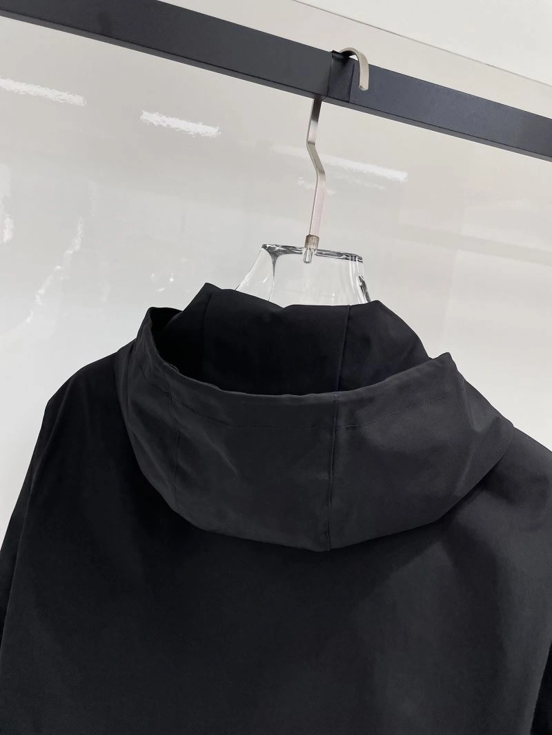 TravelReady Moncler Outwear 141957