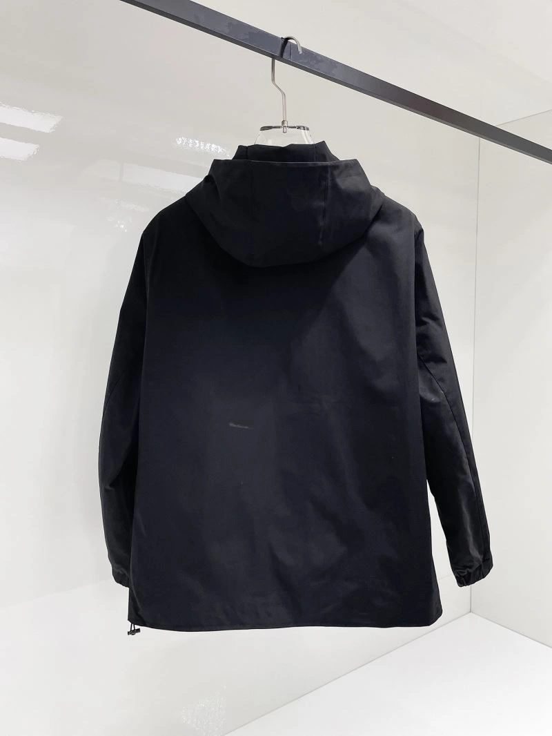 TravelReady Moncler Outwear 141957