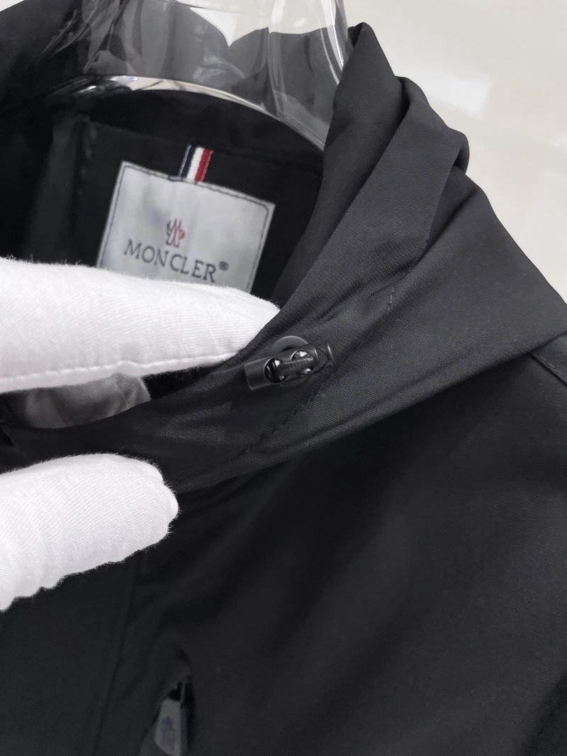 TravelReady Moncler Outwear 141957