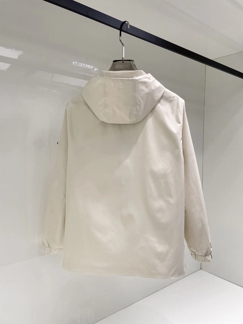 Compact Moncler Outwear 141944