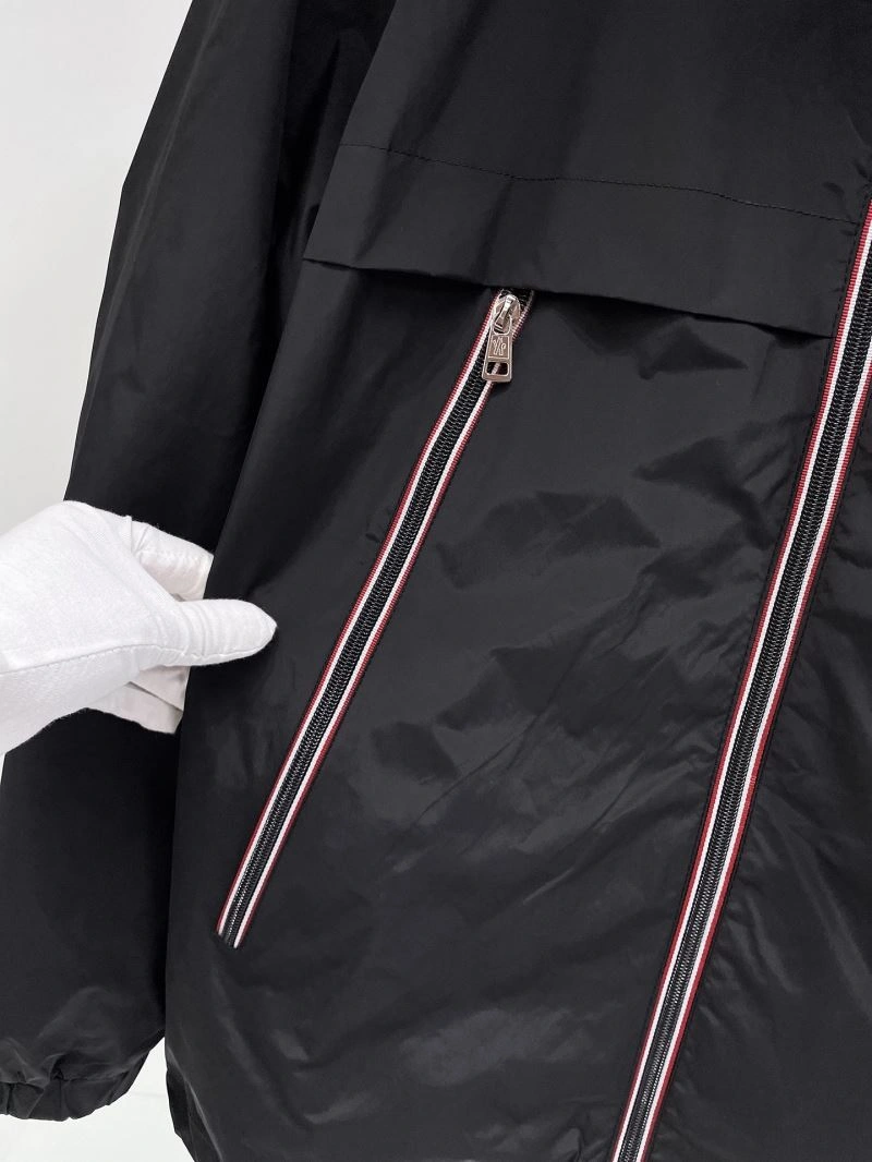 Moncler Outwear Timeless 141945