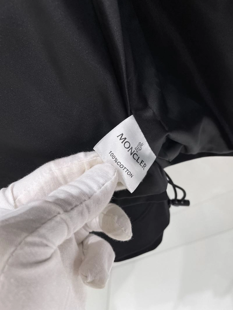 GoAnywhere Moncler Outwear 141958