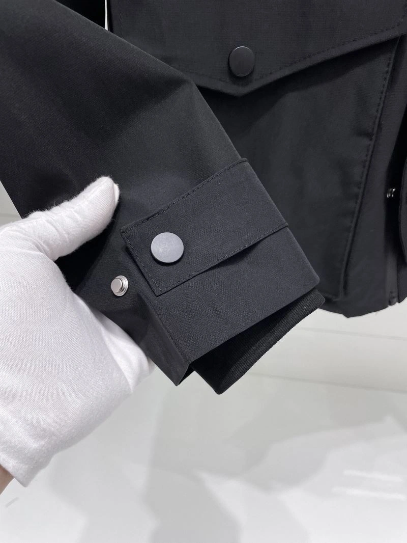 GoAnywhere Moncler Outwear 141958