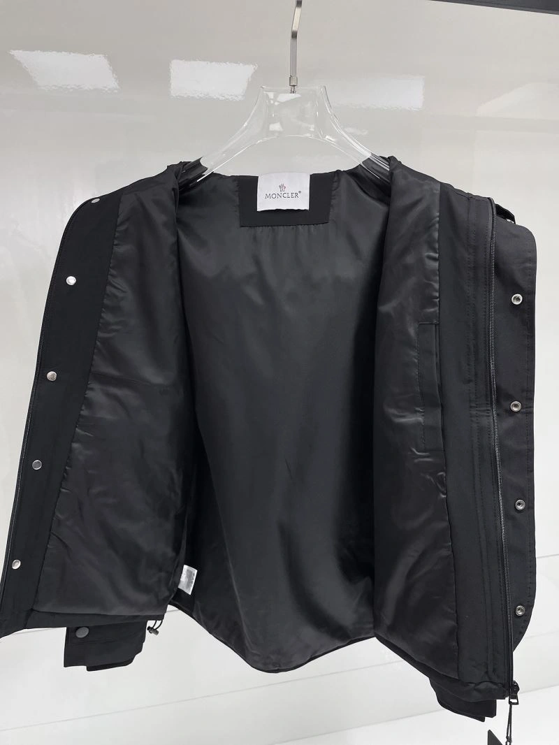 GoAnywhere Moncler Outwear 141958
