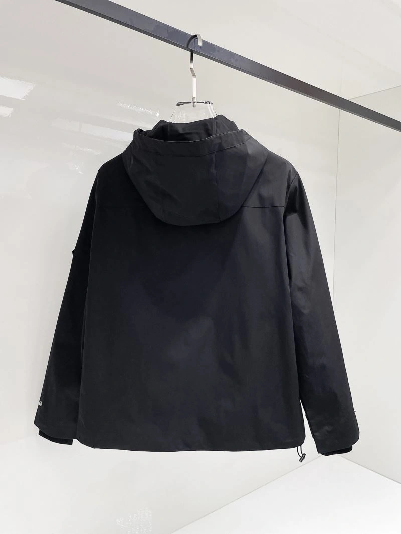GoAnywhere Moncler Outwear 141958