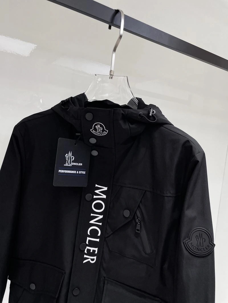 GoAnywhere Moncler Outwear 141958