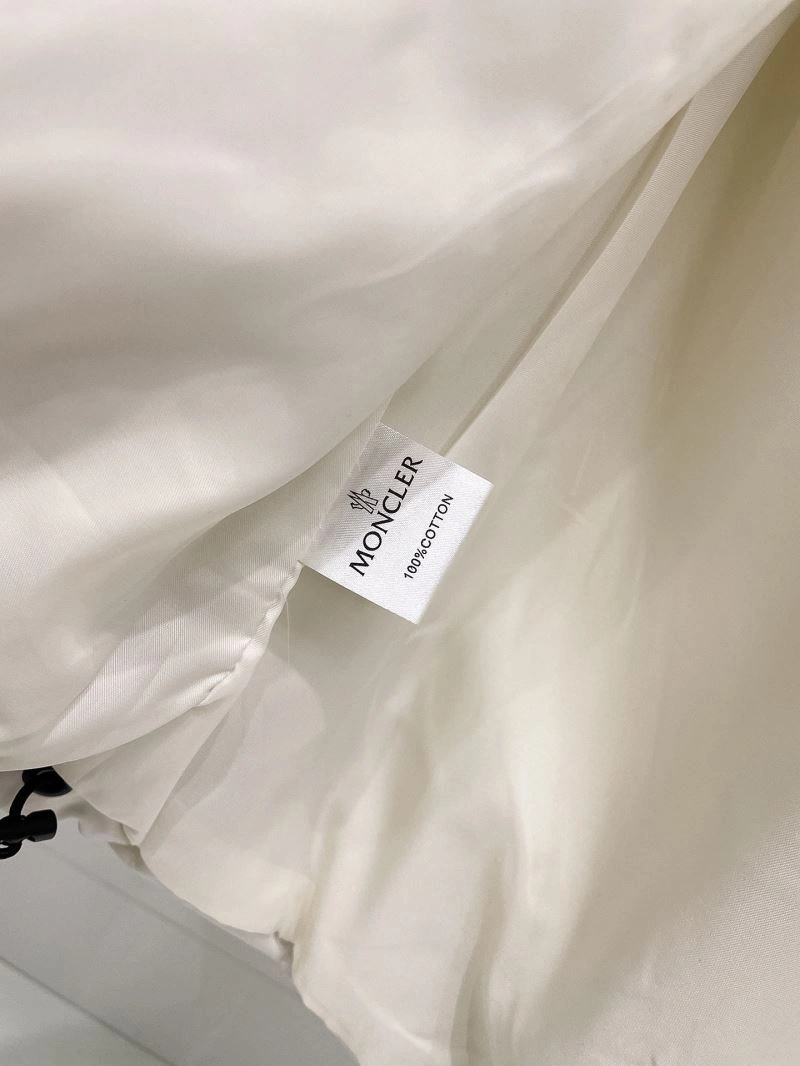 Moncler Outwear RelaxedFit 141949