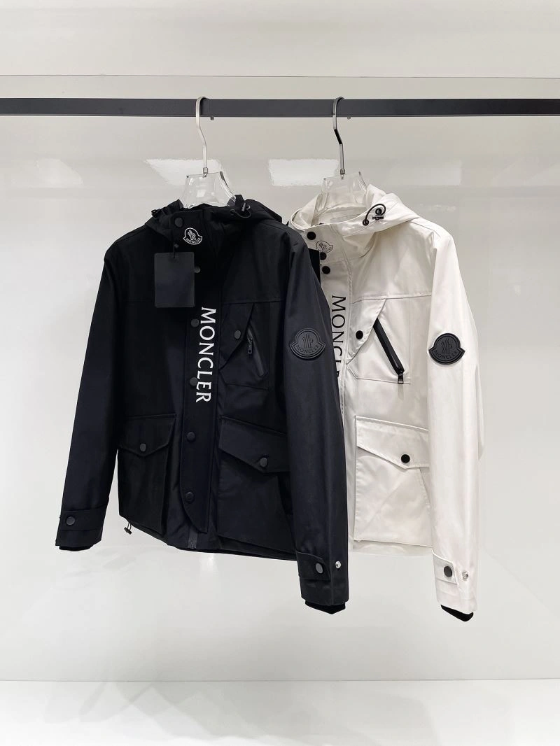 Moncler Outwear RelaxedFit 141949