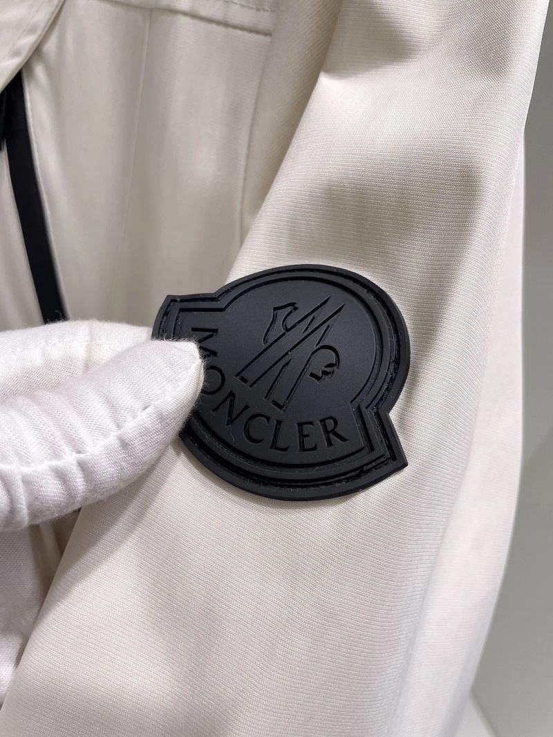 Moncler Outwear RelaxedFit 141949