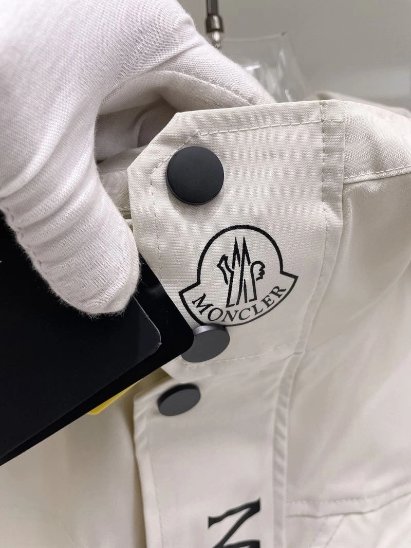 Moncler Outwear RelaxedFit 141949