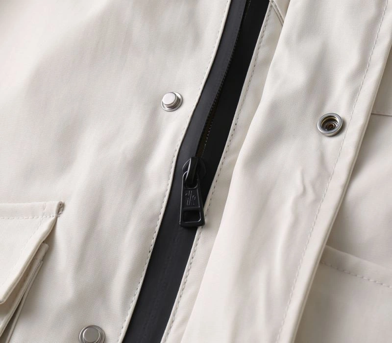 Moncler Outwear ZipUp 141940