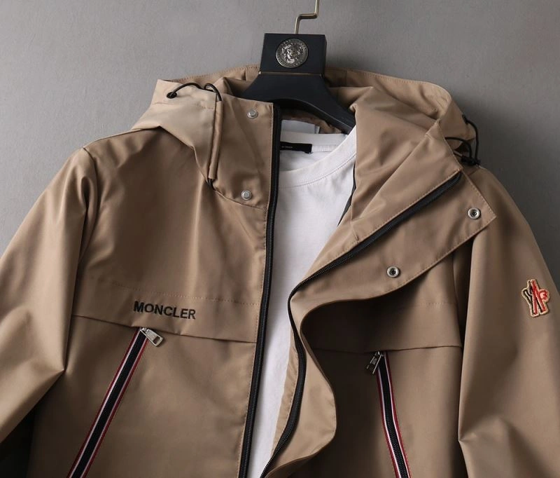 Moncler Outwear SunProtective 141938