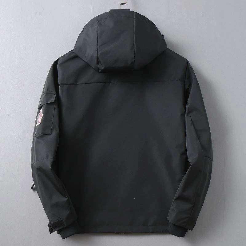 Supportive Moncler Outwear 141923