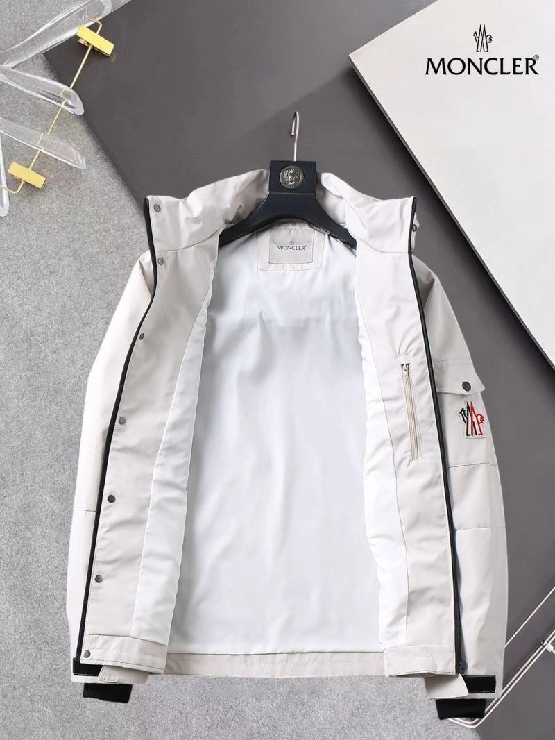Fashionable Moncler Outwear 141929