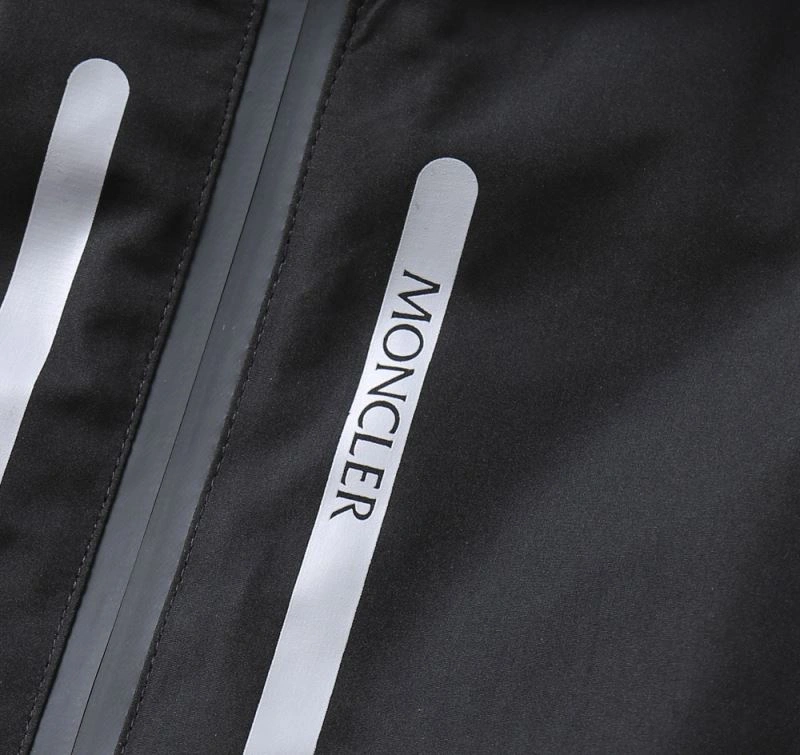 Moncler Outwear Premium 141924