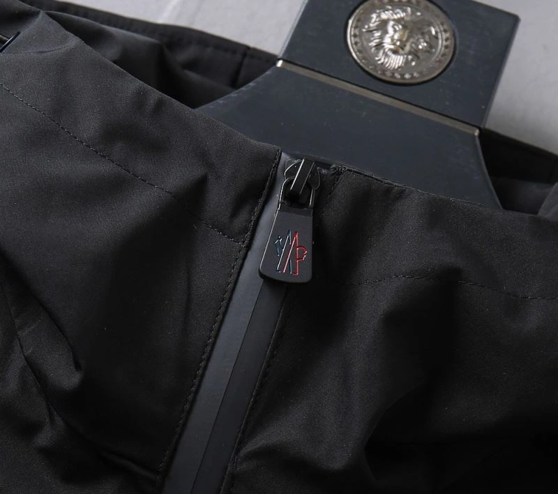 Moncler Outwear Premium 141924