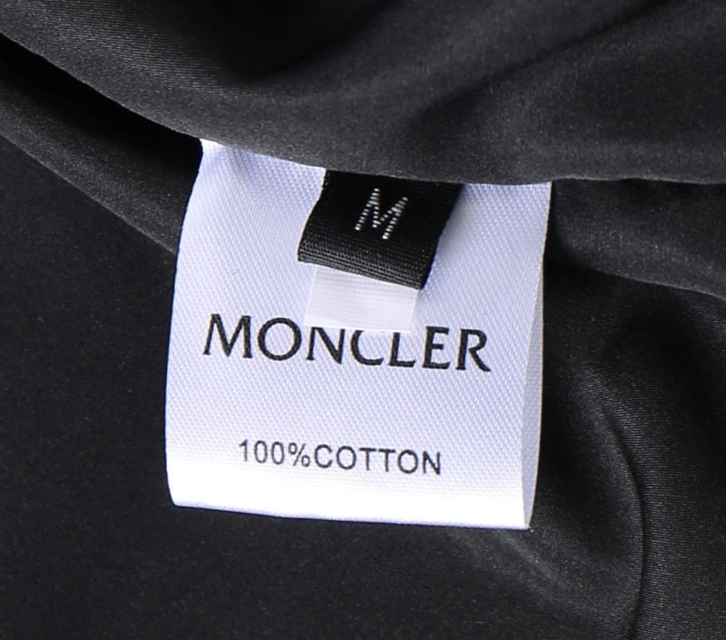 Moncler Outwear Premium 141924