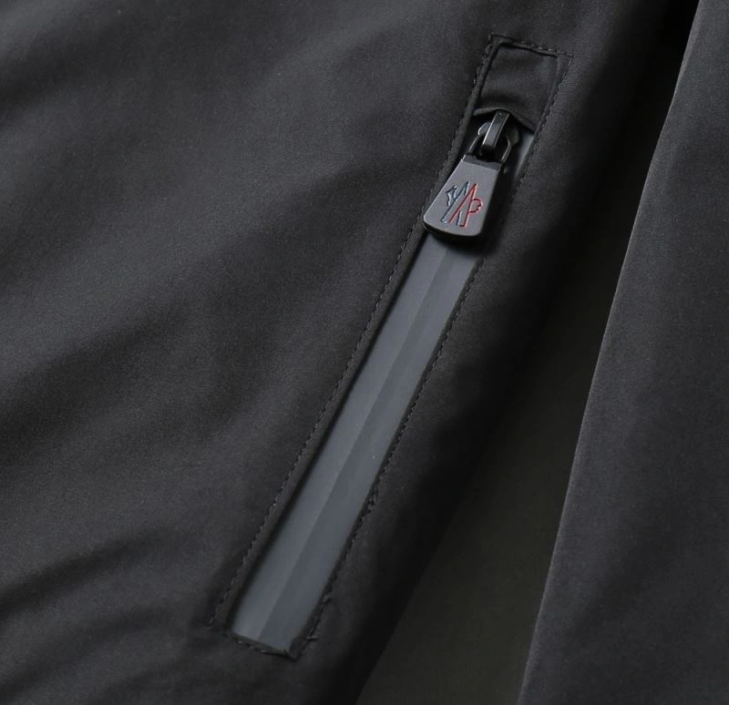 Moncler Outwear Premium 141924