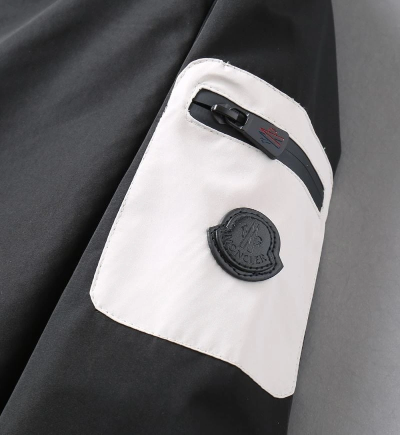 Moncler Outwear Premium 141924