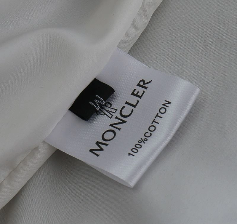 Moncler Outwear Premium 141917