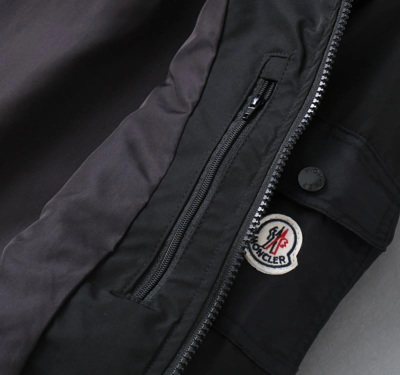 Functional Moncler Outwear 141922