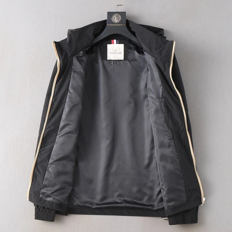 Thermal Moncler Outwear 141914