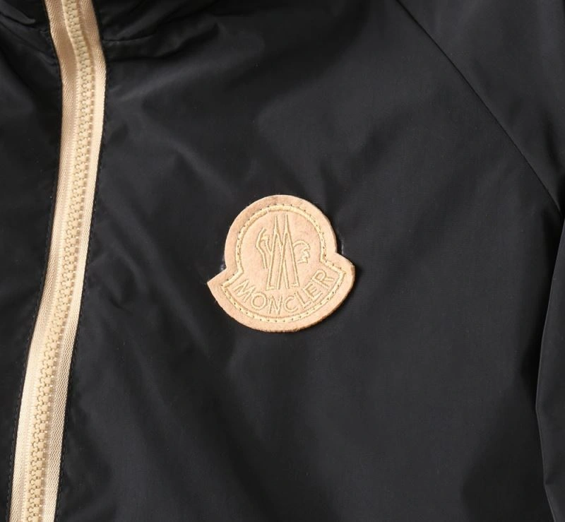 Thermal Moncler Outwear 141914