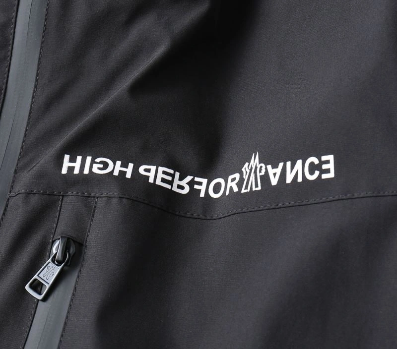 Moncler Outwear NewStyle 141930