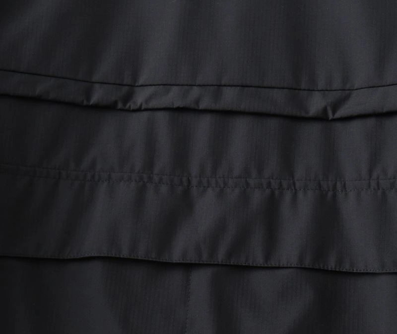 Sleek Moncler Outwear 141916