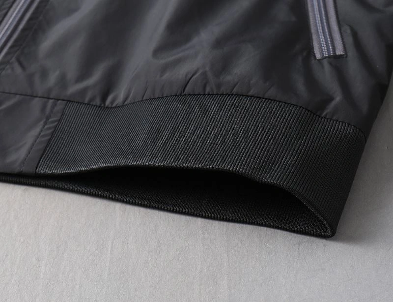 Moncler Outwear Durable 141927