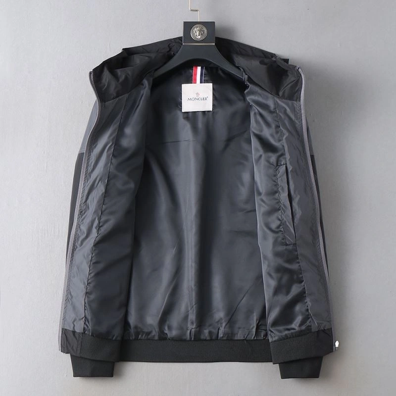 Moncler Outwear Durable 141927
