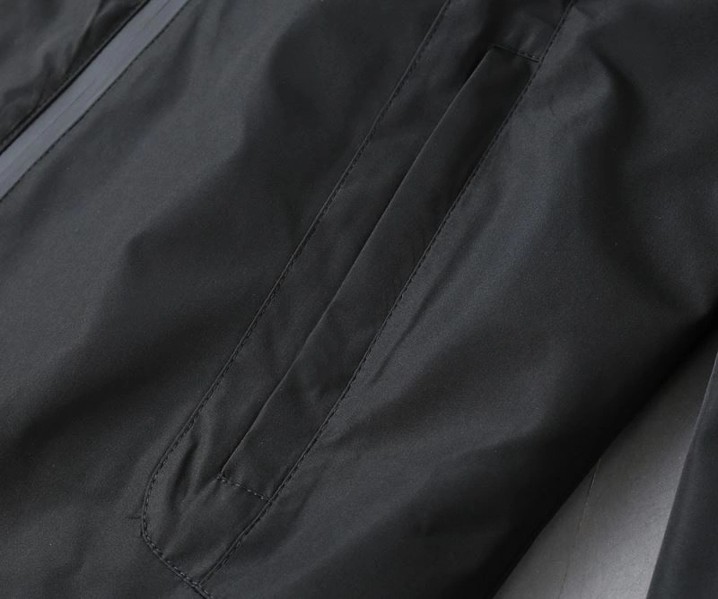 Moncler Outwear WrinkleFree 141911