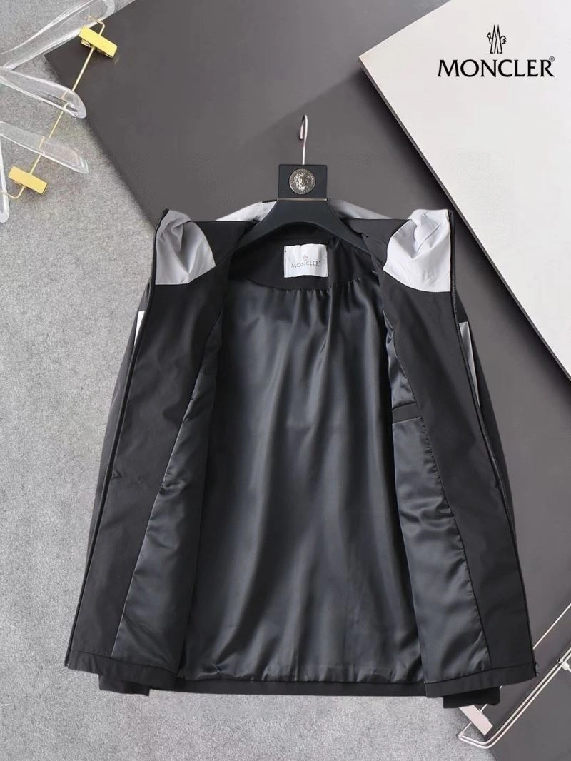 Casual Moncler Outwear 141912