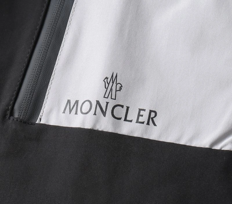 Casual Moncler Outwear 141912