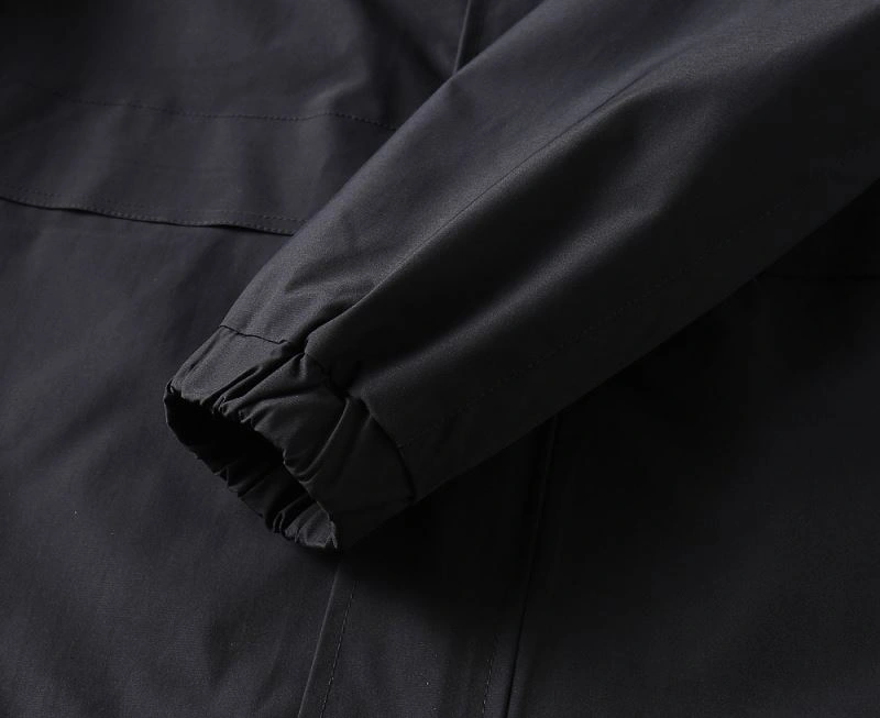 WaterResistant Moncler Outwear 141918